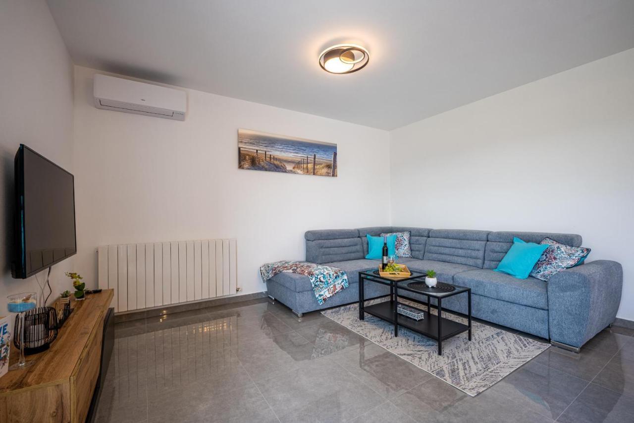 Domus Alba Apartments Pula Exteriér fotografie