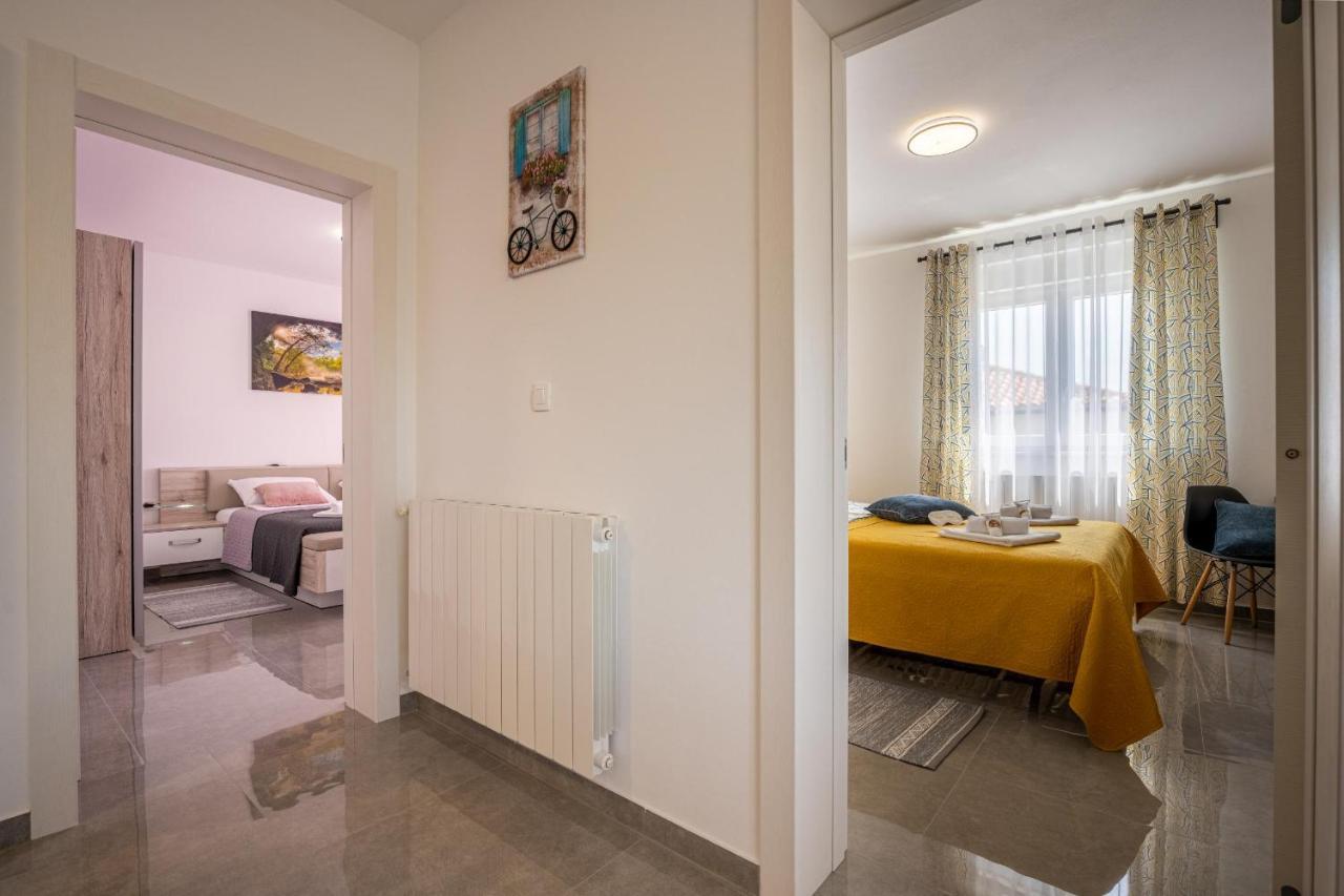 Domus Alba Apartments Pula Exteriér fotografie